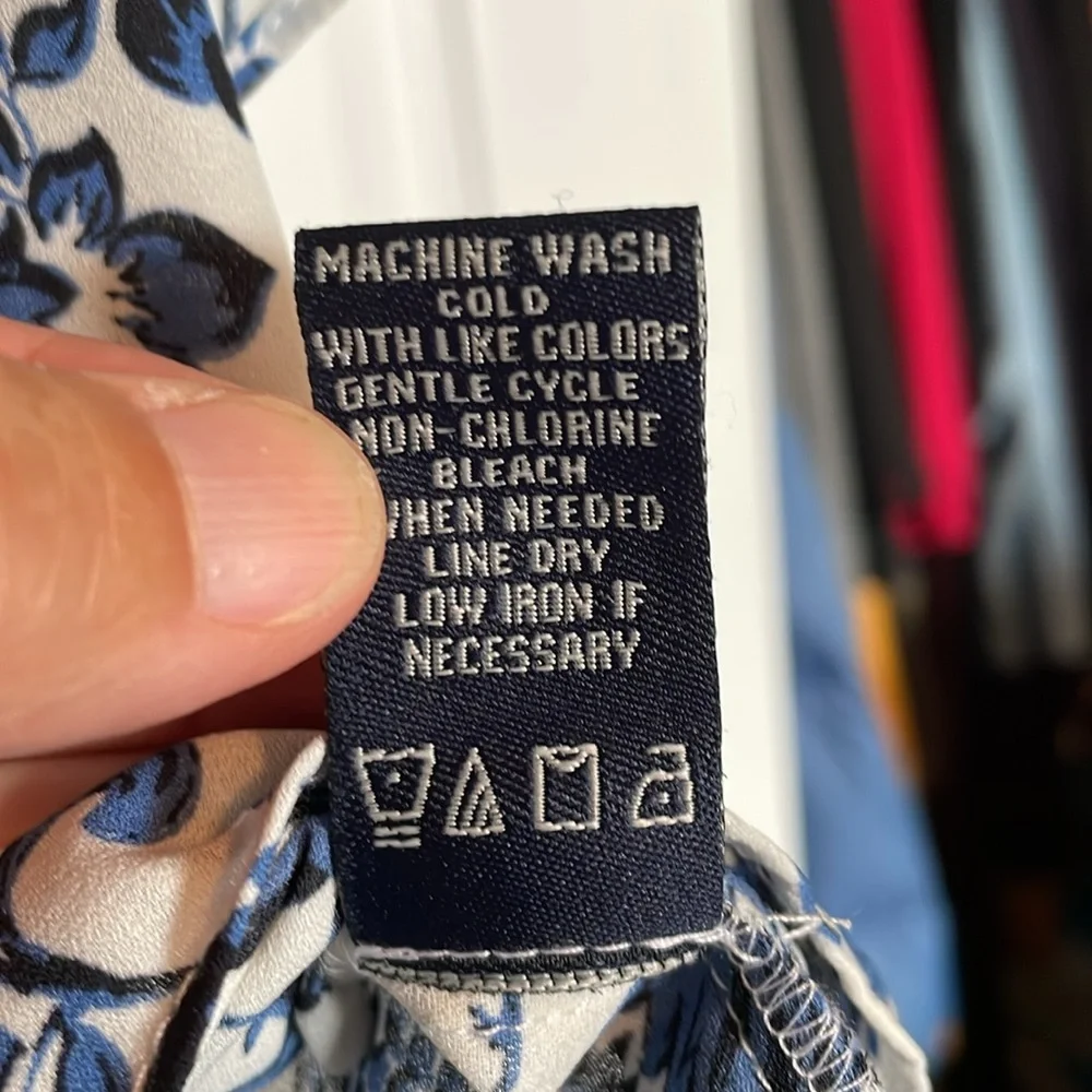 Women’s M Max Edition ruffle top blue/black scoop neck floral lightweight flowy - Picture 5 of 12